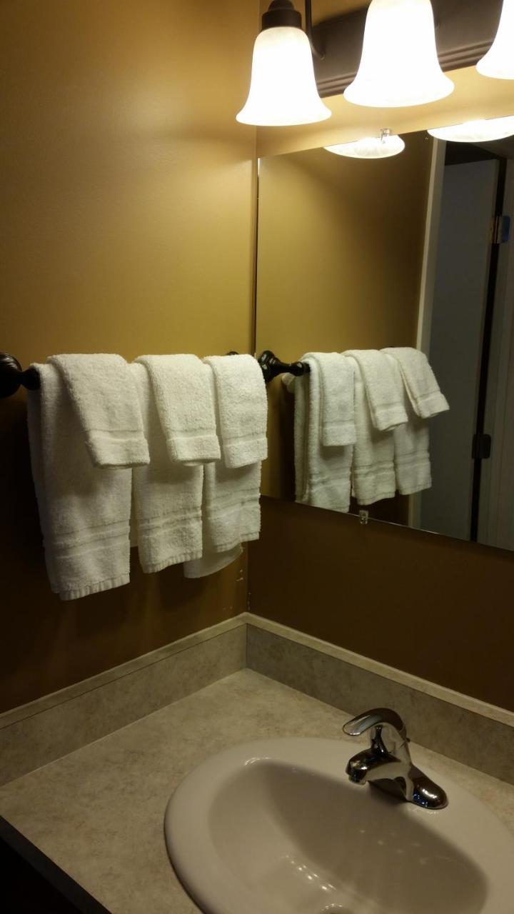 Lakeshor Motor Inn Virginia ภายนอก รูปภาพ